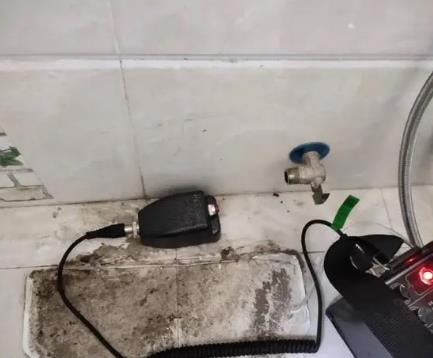 林芝屋顶漏水维修公司分享下卫生间漏水的危害及解决方法